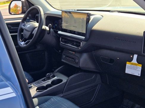 New 2025 Ford Bronco Sport Heritage w/ Convenience Package image 7