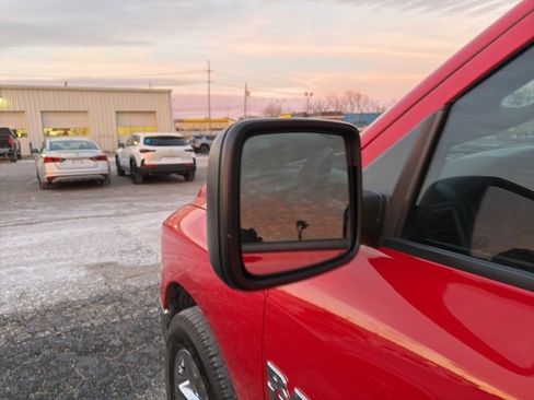 Used 2019 RAM 1500 Tradesman w/ Tradesman SXT Package image 26