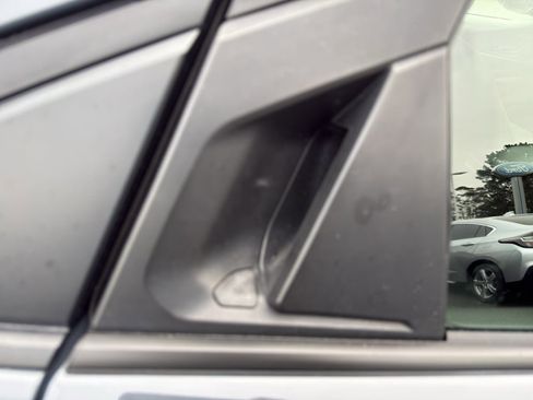 Used 2024 Toyota Prius LE image 19