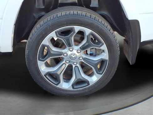 Used 2020 RAM 1500 Longhorn image 7