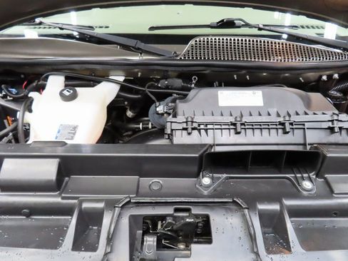 Used 2021 GMC Savana 2500 image 24