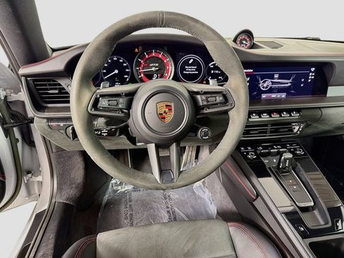 Used 2023 Porsche 911 Carrera GTS RWD image 23