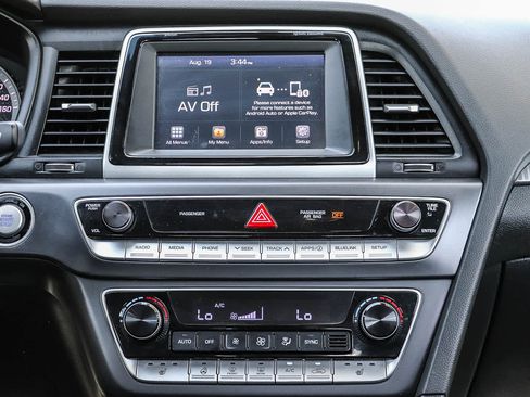 Used 2018 Hyundai Sonata Sport FWD image 13