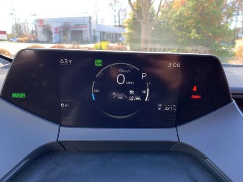 New 2026 Toyota Prius Plug-In Hybrid FWD image 20