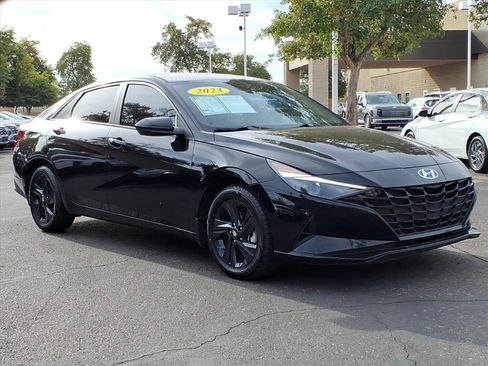Certified 2023 Hyundai Elantra SEL image 7