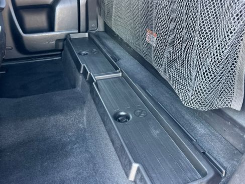 Used 2022 Toyota Tacoma SR RWD image 12