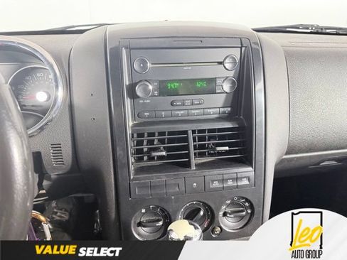 Used 2008 Ford Explorer XLT AWD/4WD image 15