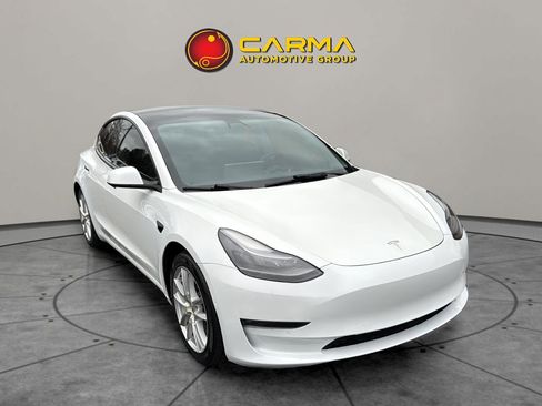 Used 2022 Tesla Model 3 Long Range image 11