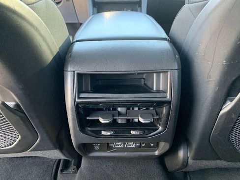 Used 2022 Jeep Grand Cherokee Limited 4xe AWD/4WD image 19