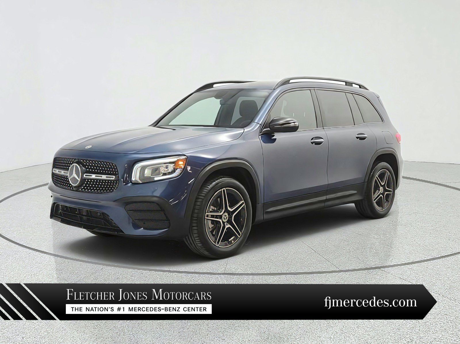 Used 2023 Mercedes-Benz GLB 250 image 1