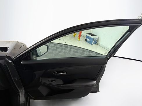 Used 2023 Nissan Sentra SV w/ All-Weather Package FWD image 30