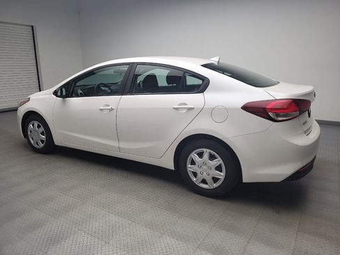Used 2017 Kia Forte LX w/ LX Popular Package FWD image 3