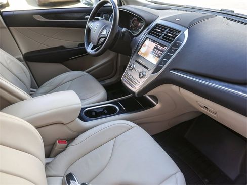 Used 2019 Lincoln MKC Reserve w/ MKC Technology Package image 36