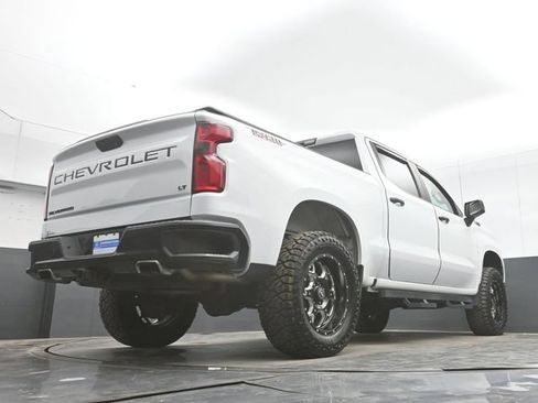Used 2021 Chevrolet Silverado 1500 LT Trail Boss AWD/4WD image 45