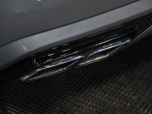 Used 2013 Mercedes-Benz SL 63 AMG image 15