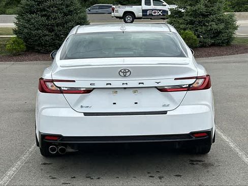 Used 2025 Toyota Camry SE w/ Multimedia Upgrade Package FWD image 4