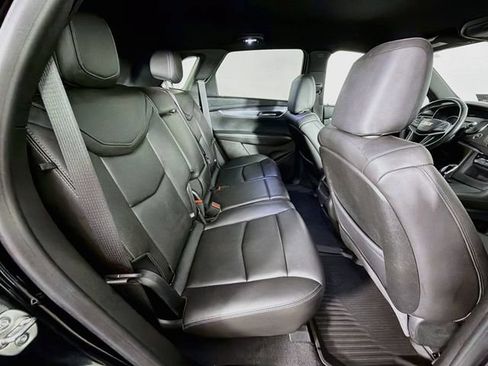 Used 2024 Cadillac XT5 Luxury AWD/4WD image 27