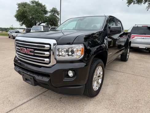 Used 2016 GMC Canyon SLT w/ Driver Alert Package AWD/4WD image 3