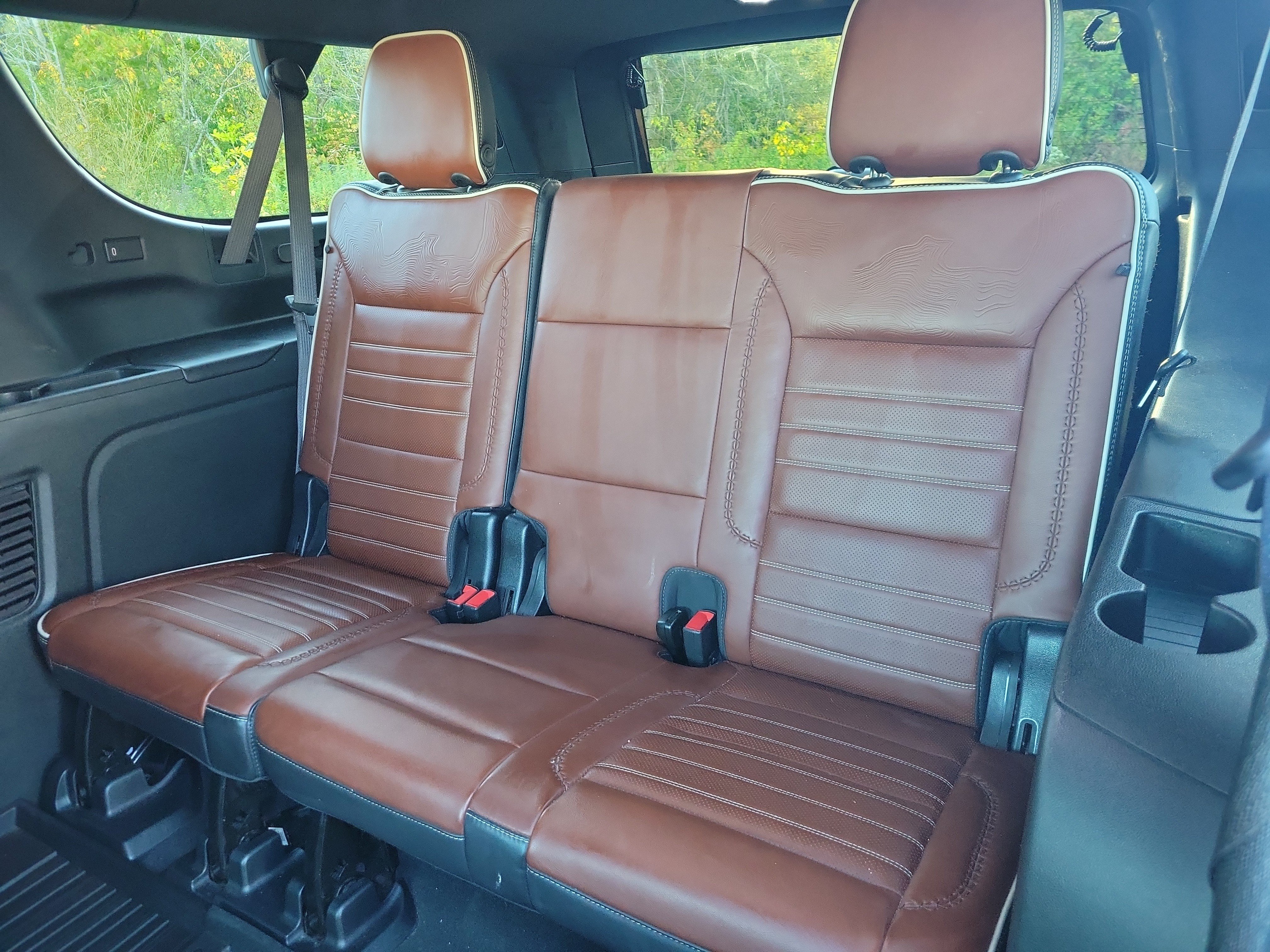 Used 2023 GMC Yukon XL Denali Ultimate AWD/4WD image 17
