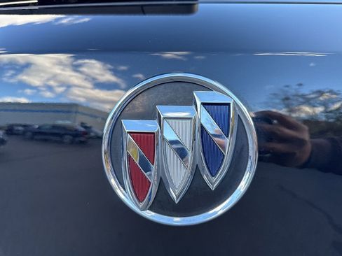 Certified 2022 Buick Encore GX Essence w/ Experience Buick Package image 13