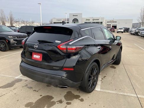 Used 2023 Nissan Murano SV w/ SV Midnight Edition Package image 8