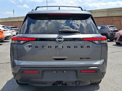 Used 2023 Nissan Pathfinder SV w/ SV Premium Package AWD/4WD image 5