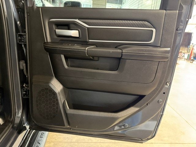Certified 2025 RAM 2500 Big Horn AWD/4WD image 13