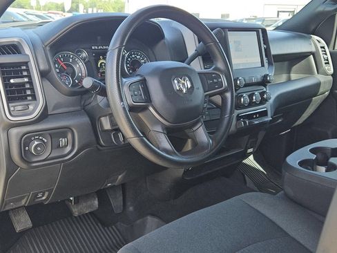 Used 2024 RAM 3500 Tradesman w/ Chrome Appearance Group AWD/4WD image 27