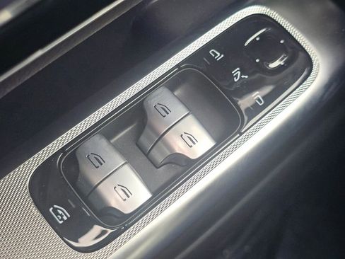 New 2026 Mercedes-Benz GLC 300 4MATIC image 28
