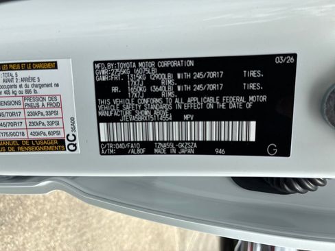 New 2026 Toyota 4Runner SR5 AWD/4WD image 34