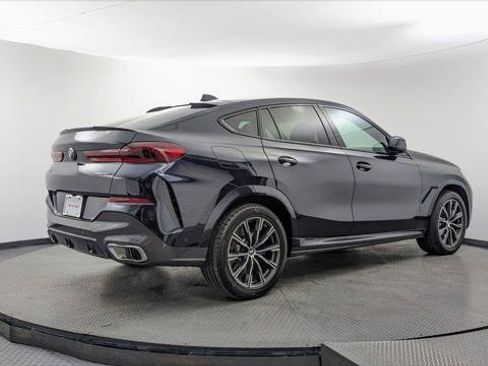 Used 2021 BMW X6 xDrive40i w/ M Sport Package AWD/4WD image 8