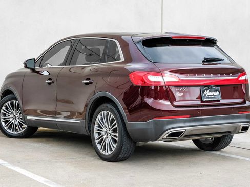 Used 2017 Lincoln MKX Reserve image 11
