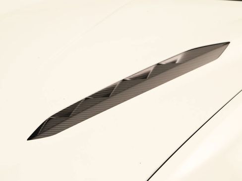 Used 2023 Lamborghini Urus Performante AWD/4WD image 44