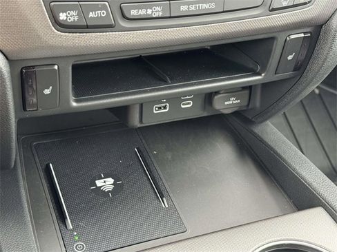 Certified 2024 Honda Ridgeline RTL image 32