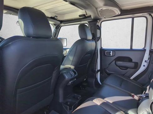 New 2026 Jeep Gladiator Sport image 13