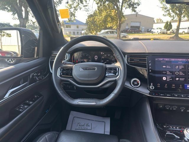 Used 2025 Jeep Grand Wagoneer Series III w/ Rear Seat Video Group 1 AWD/4WD image 20