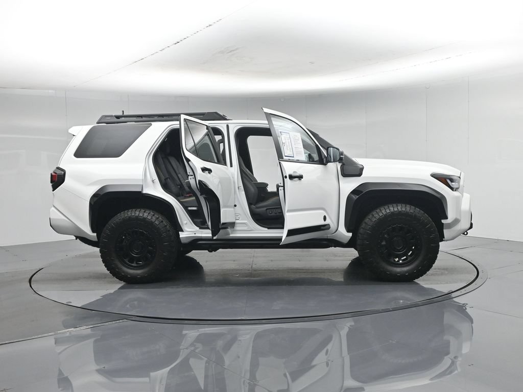 Used 2025 Toyota 4Runner Trailhunter AWD/4WD image 4