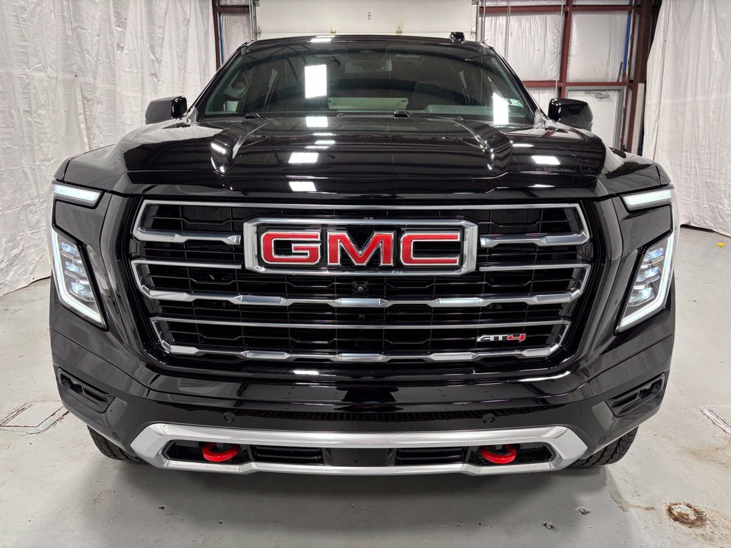 Used 2026 GMC Yukon XL AT4 AWD/4WD image 2