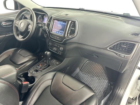 Used 2022 Jeep Cherokee Trailhawk w/ Trailer Tow Group image 27