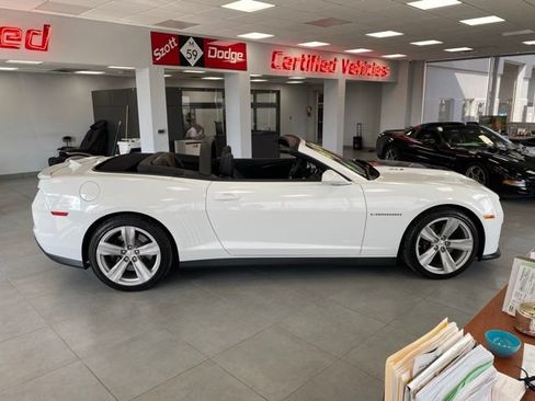 Used 2013 Chevrolet Camaro ZL1 RWD image 2