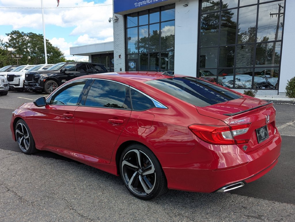 Used 2021 Honda Accord Sport image 10
