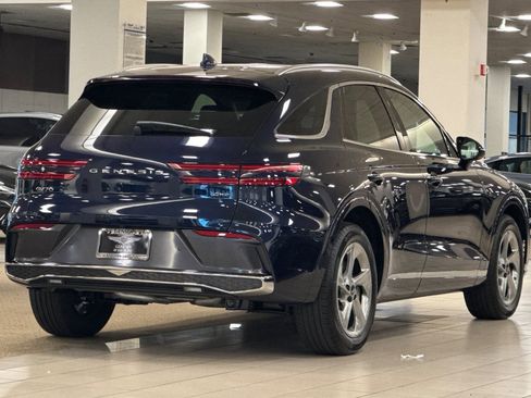 New 2026 Genesis GV70 2.5T AWD/4WD image 4
