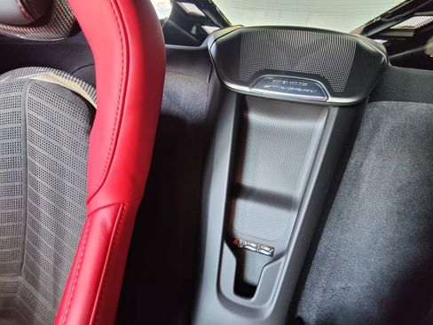 Used 2021 Chevrolet Corvette Stingray Preferred Cpe w/ Z51 Performance Package image 57