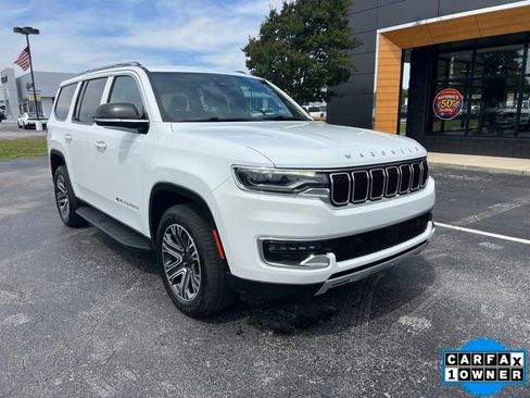 Used 2024 Jeep Wagoneer Series II w/ Flexible Seating Group RWD image 1