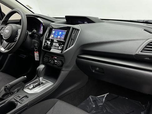 Used 2023 Subaru Impreza Premium image 32