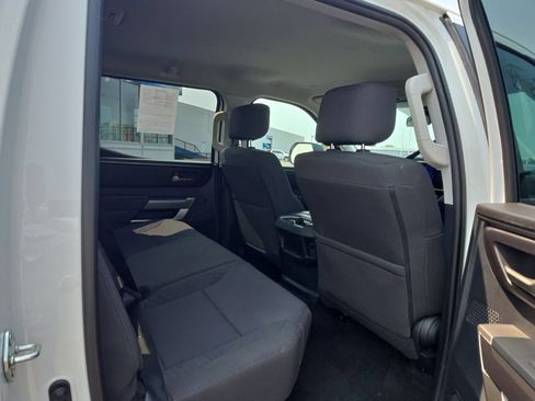 Used 2022 Toyota Tundra SR5 AWD/4WD image 14