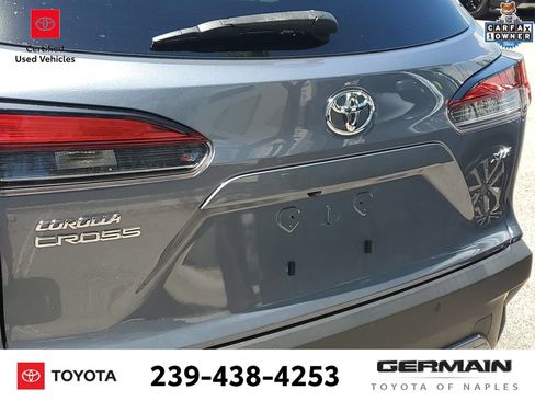 Certified 2023 Toyota Corolla Cross XLE w/ Convenience Package FWD image 17