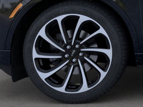 New 2026 Lincoln Nautilus Black Label image 19