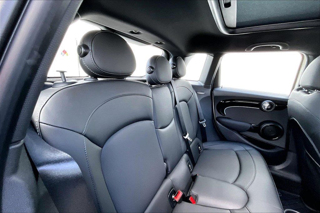Used 2022 MINI Cooper S FWD image 27