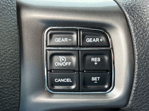 Used 2024 RAM 1500 Classic Warlock image 30